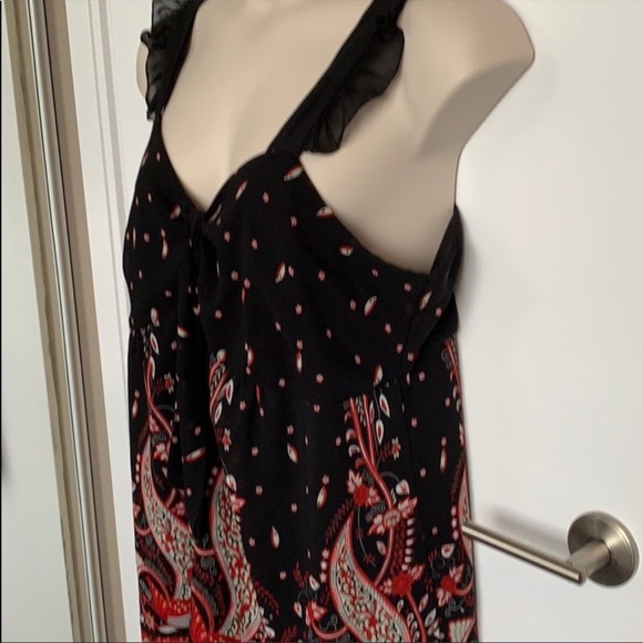 Penningtons Lined Frill Elastic Back V Blouse, 1X - Picture 6 of 11